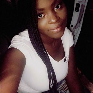 Meet your Posher, Takeira